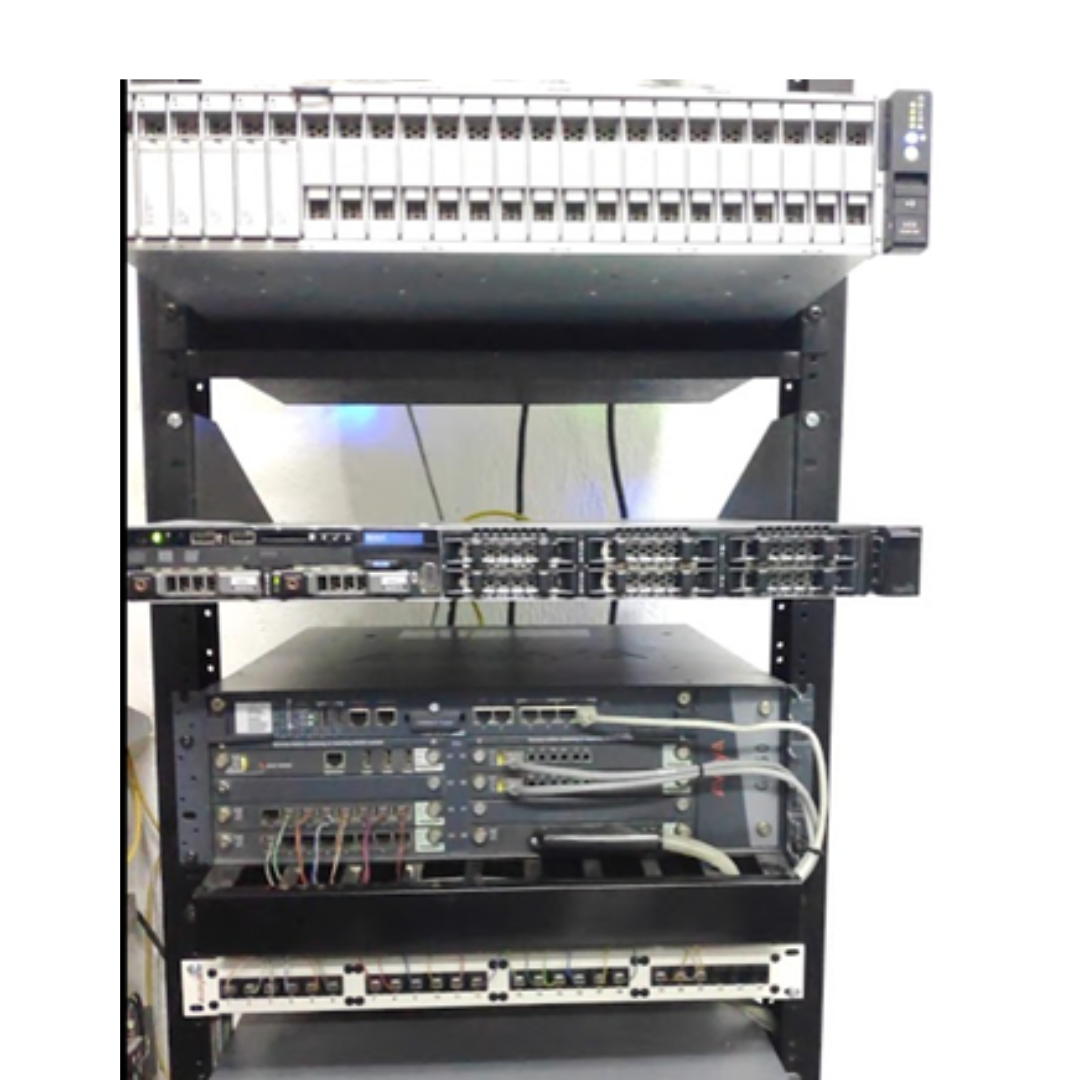 Sistema de Comuniacion Unificadas AVAYA C4 - B.C.S.